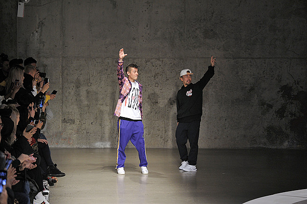 大盈家 耐克起诉陈冠希索赔12.6万美元，昔日合作引法律纠纷